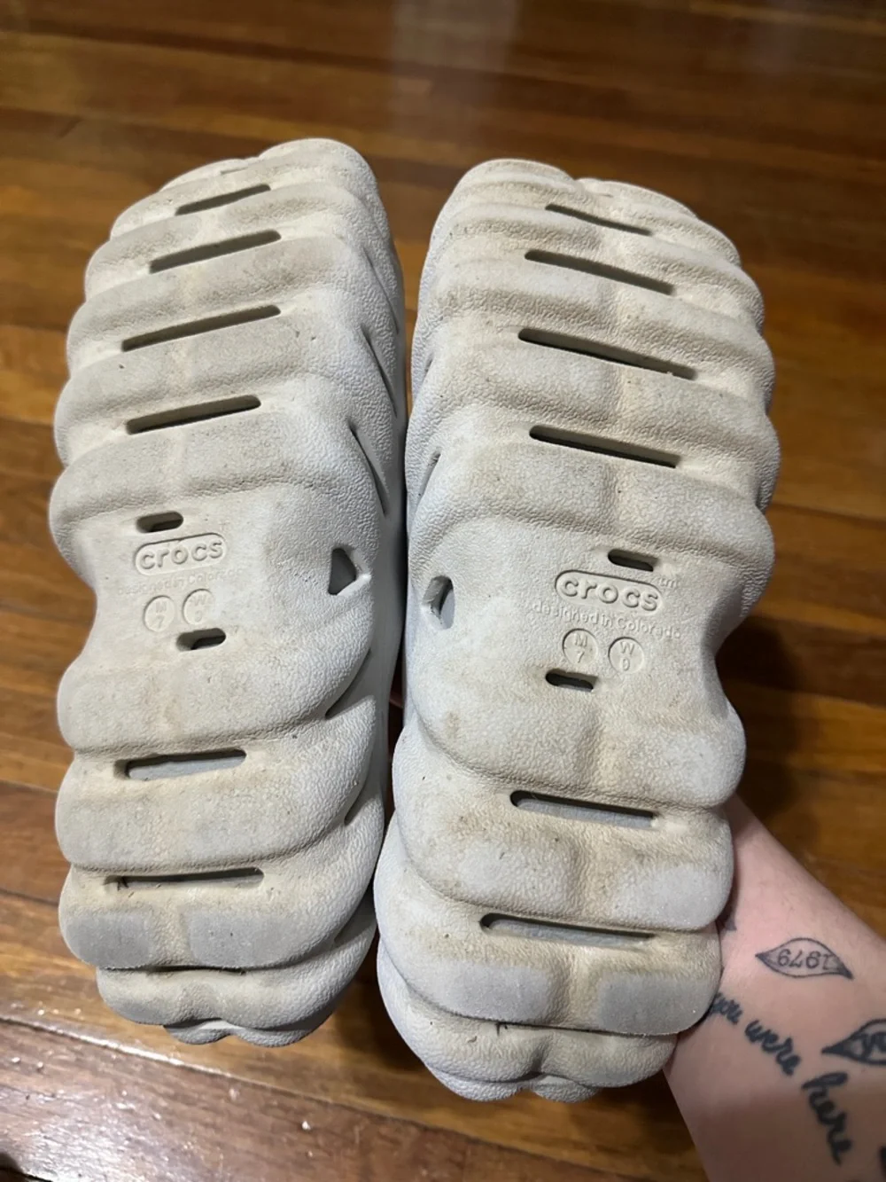 CROCS Unisex Echo Slide, “Atmosphere”, Sz Men’s 7 (Women’s 9)